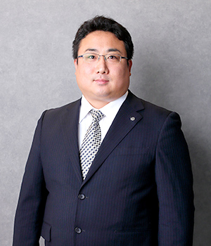 取締役 支社長 松村 駿