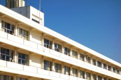 学校警備員に依頼できる仕事内容は？依頼時のポイントや防犯対策の事例も